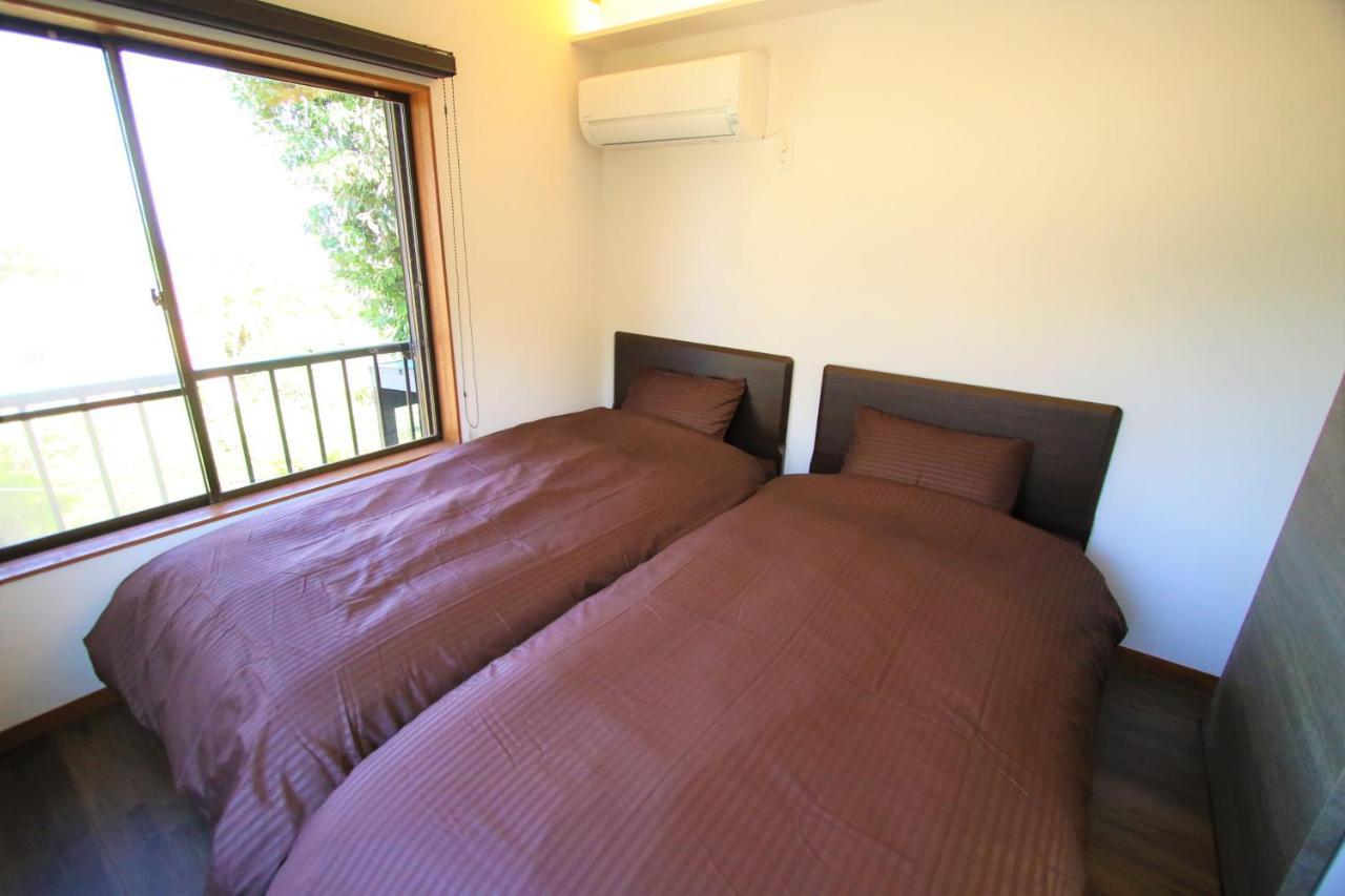 オザッキー大室高原4丁目 Villa Futo Exteriör bild